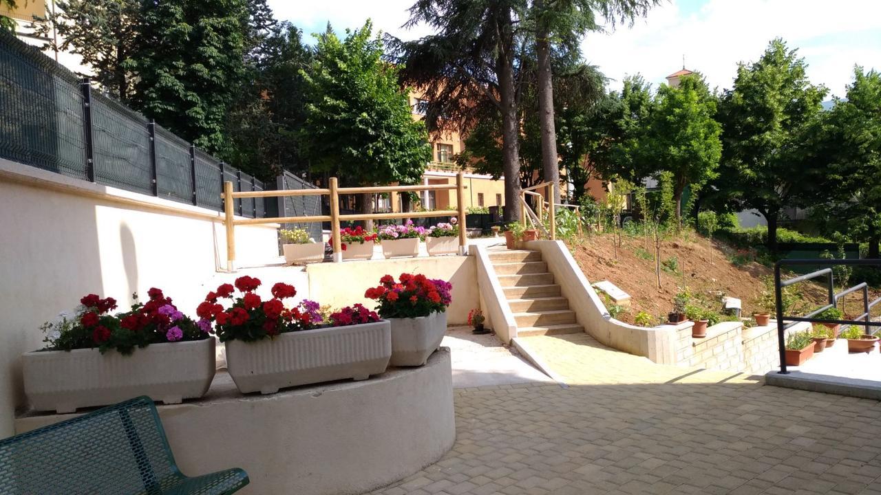 Casa Ospitalita San Giuseppe Bed & Breakfast L'Aquila Exterior photo